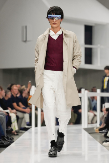 Fotoservizio/SS 2025/MEN/SFILATA/PRADA/DP2/1