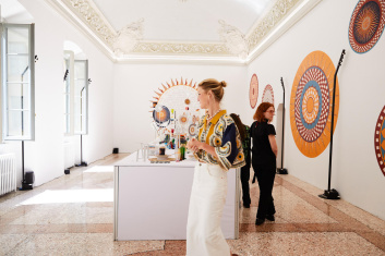 Fotoservizio/SS 2024/DESIGN/EVENTO_CULTURALE/LA DOUBLEJ/DP2/15