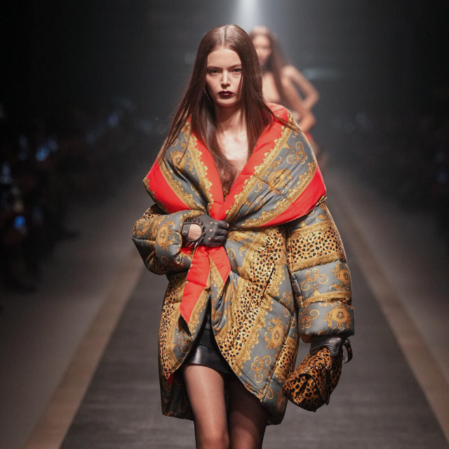 VERSACE