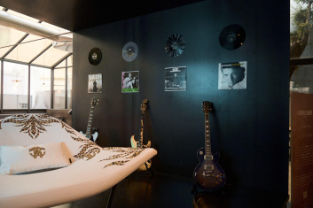 Fotoservizio/SS 2025/DESIGN/EVENTO_CULTURALE/ROBERTO CAVALLI/DP2/14
