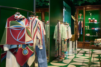 Fotoservizio/SS 2025/DESIGN/EVENTO_CULTURALE/LA DOUBLEJ/DP2/4
