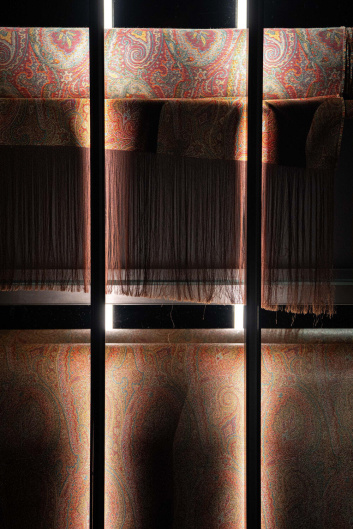 Fotoservizio/SS 2025/DESIGN/EVENTO/ETRO/DP2/4