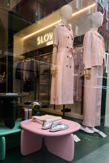 Fotoservizio/SS 2025/DESIGN/EVENTO/SLOWEAR/DP2/1