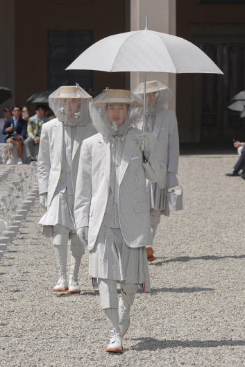 THOM BROWNE