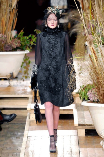 Fotoservizio/FW 2016-2017/WOMEN/ANTONIO MARRAS/DP2/3