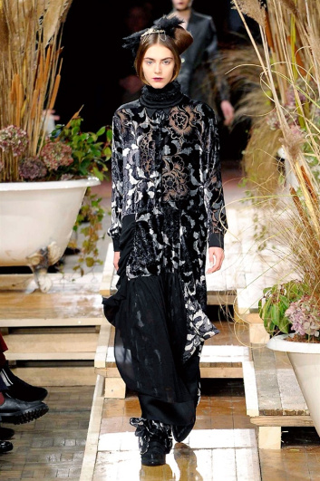 Fotoservizio/FW 2016-2017/WOMEN/ANTONIO MARRAS/DP2/18