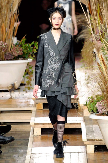 Fotoservizio/FW 2016-2017/WOMEN/ANTONIO MARRAS/DP2/19