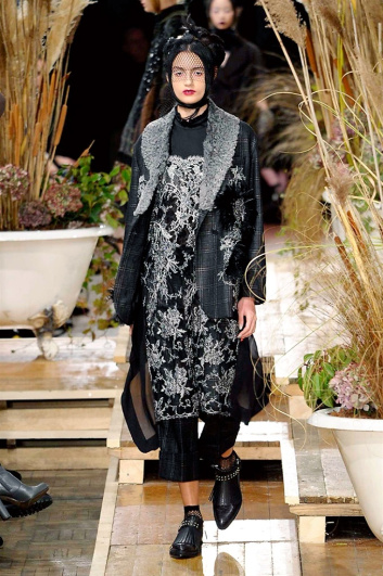 Fotoservizio/FW 2016-2017/WOMEN/ANTONIO MARRAS/DP2/9