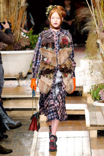 Fotoservizio/FW 2016-2017/WOMEN/ANTONIO MARRAS/DP2/12