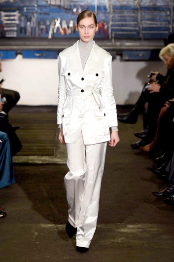 Fotoservizio/FW 2016-2017/WOMEN/ARTHUR ARBESSER/DP2/5