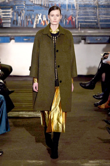 Fotoservizio/FW 2016-2017/WOMEN/ARTHUR ARBESSER/DP2/9