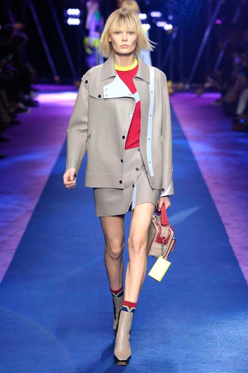 Fotoservizio/SS 2017/WOMEN/VERSACE/DP2/5