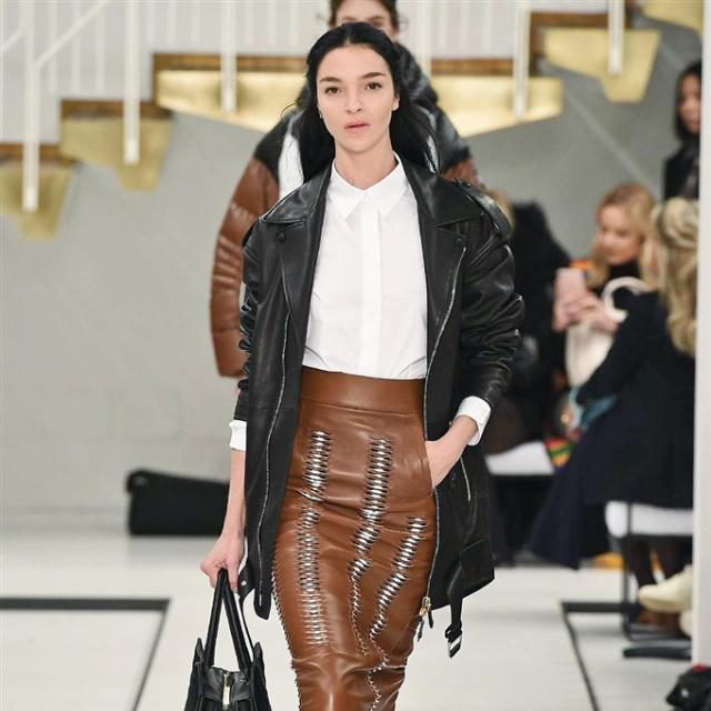 TOD'S