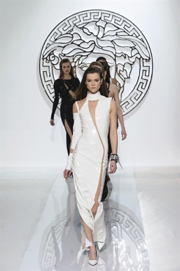 Fotoservizio/FW 2013-2014/WOMEN/VERSACE/DP1/53